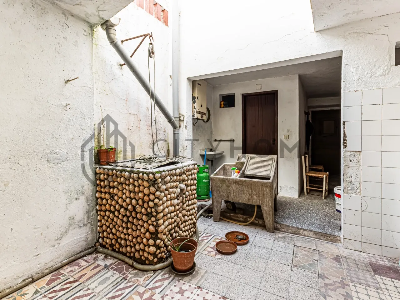 Two-Storey Village House with Garden and Terrace in Algoz, Portugal - View image 24 of 28