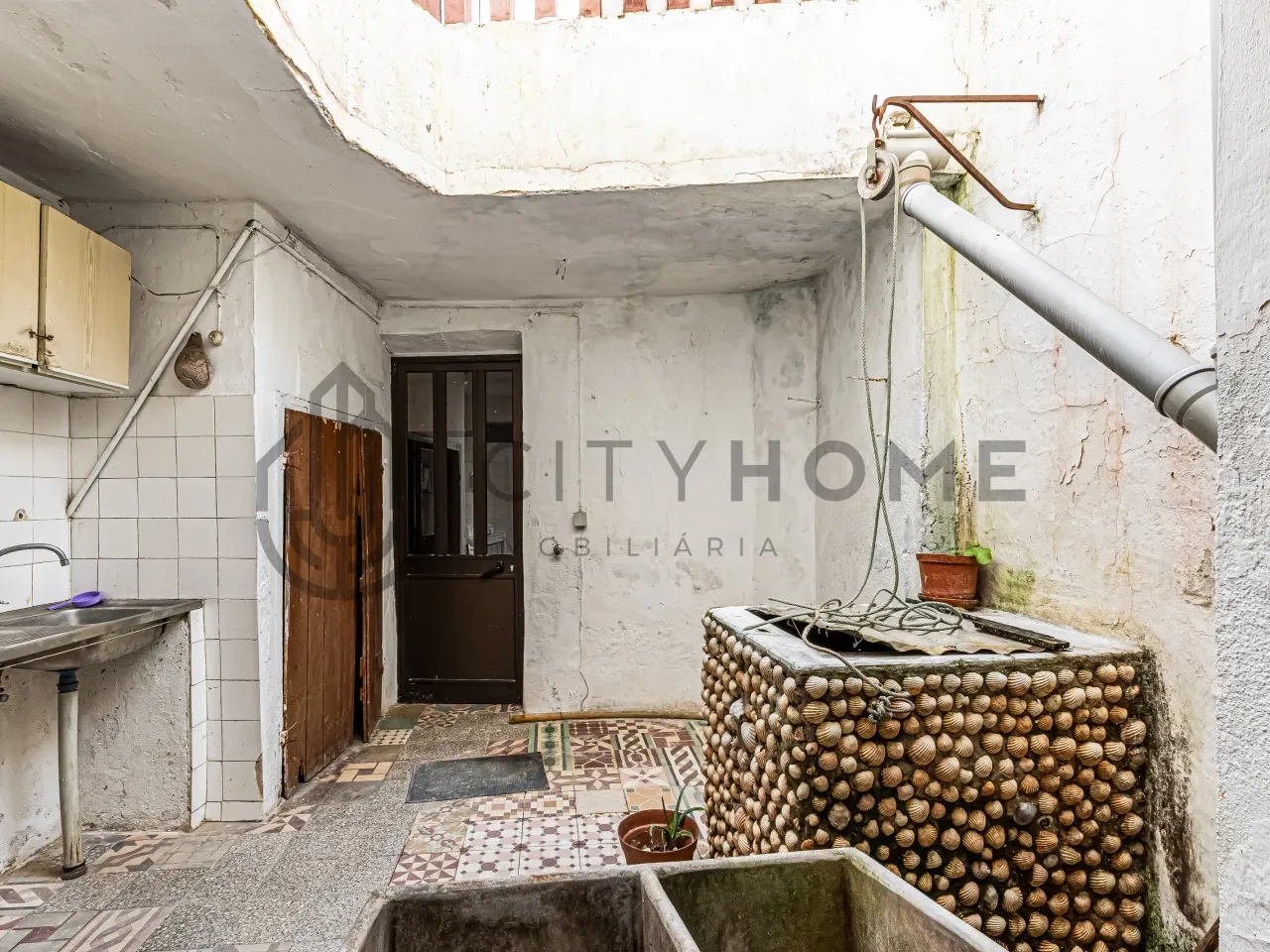 Two-Storey Village House with Garden and Terrace in Algoz, Portugal - View image 25 of 28