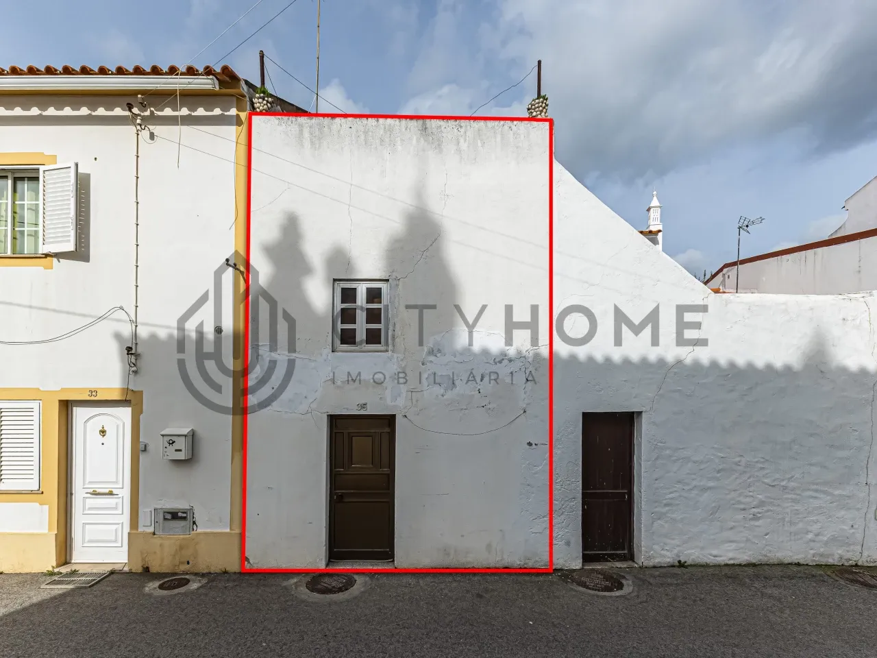 Two-Storey Village House with Garden and Terrace in Algoz, Portugal - View image 28 of 28