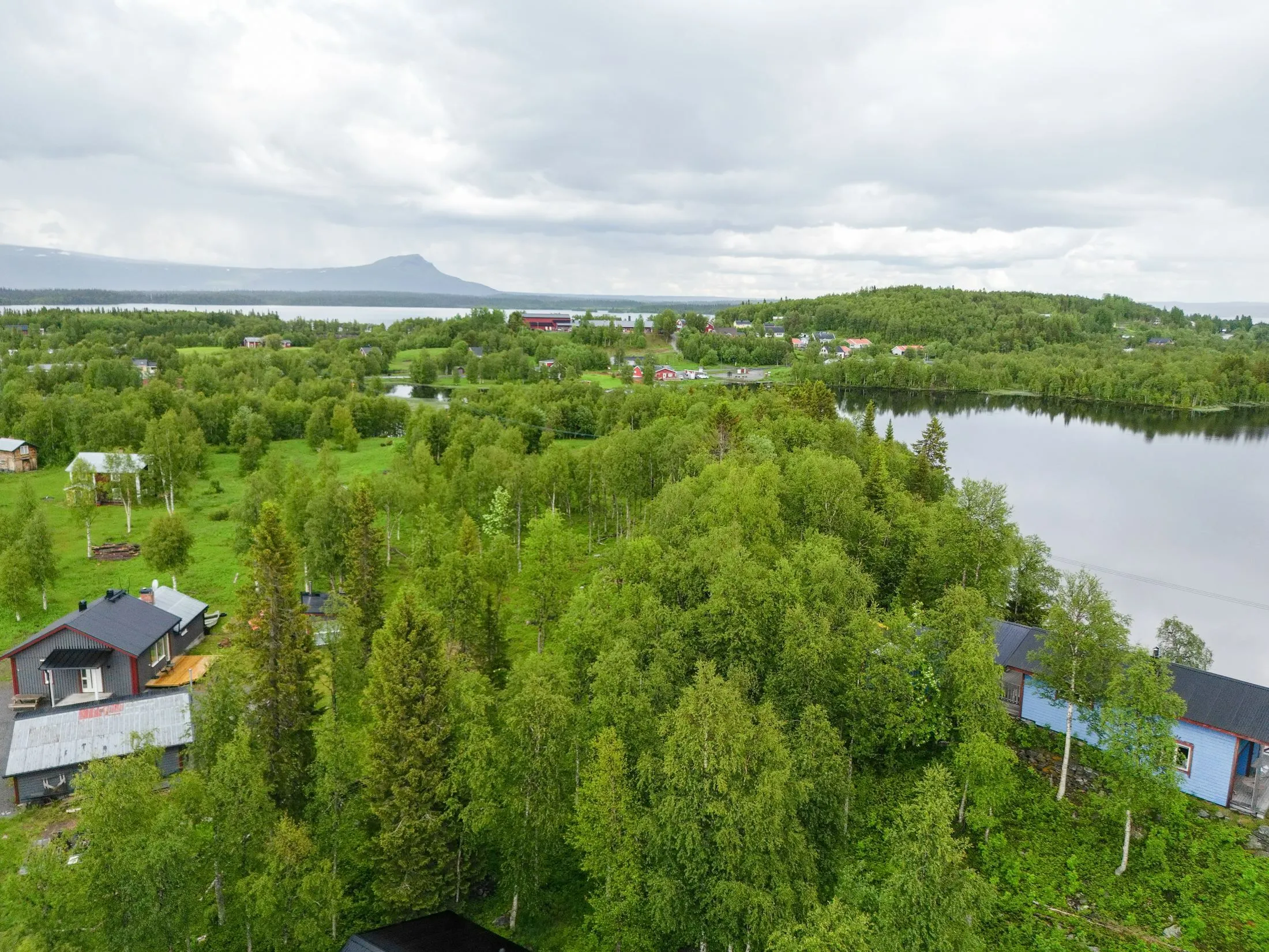 Scandinavian Retreat: 3-Bedroom House with Garden in Saxnäs, Sweden - View image 29 of 34