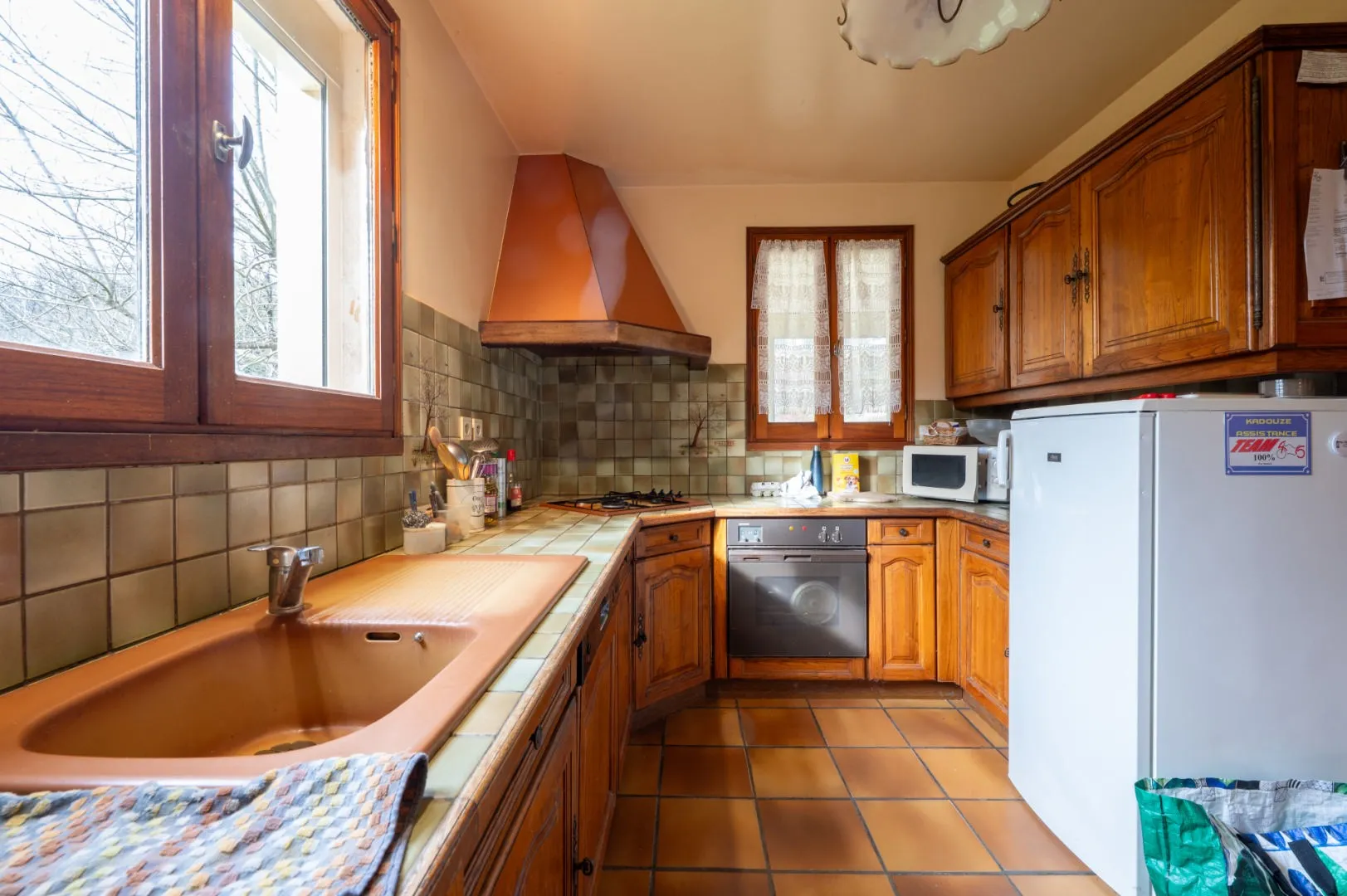 Expansive 5-Bedroom Home with Vast Grounds in Scenic Gourdon, France - View image 10 of 20