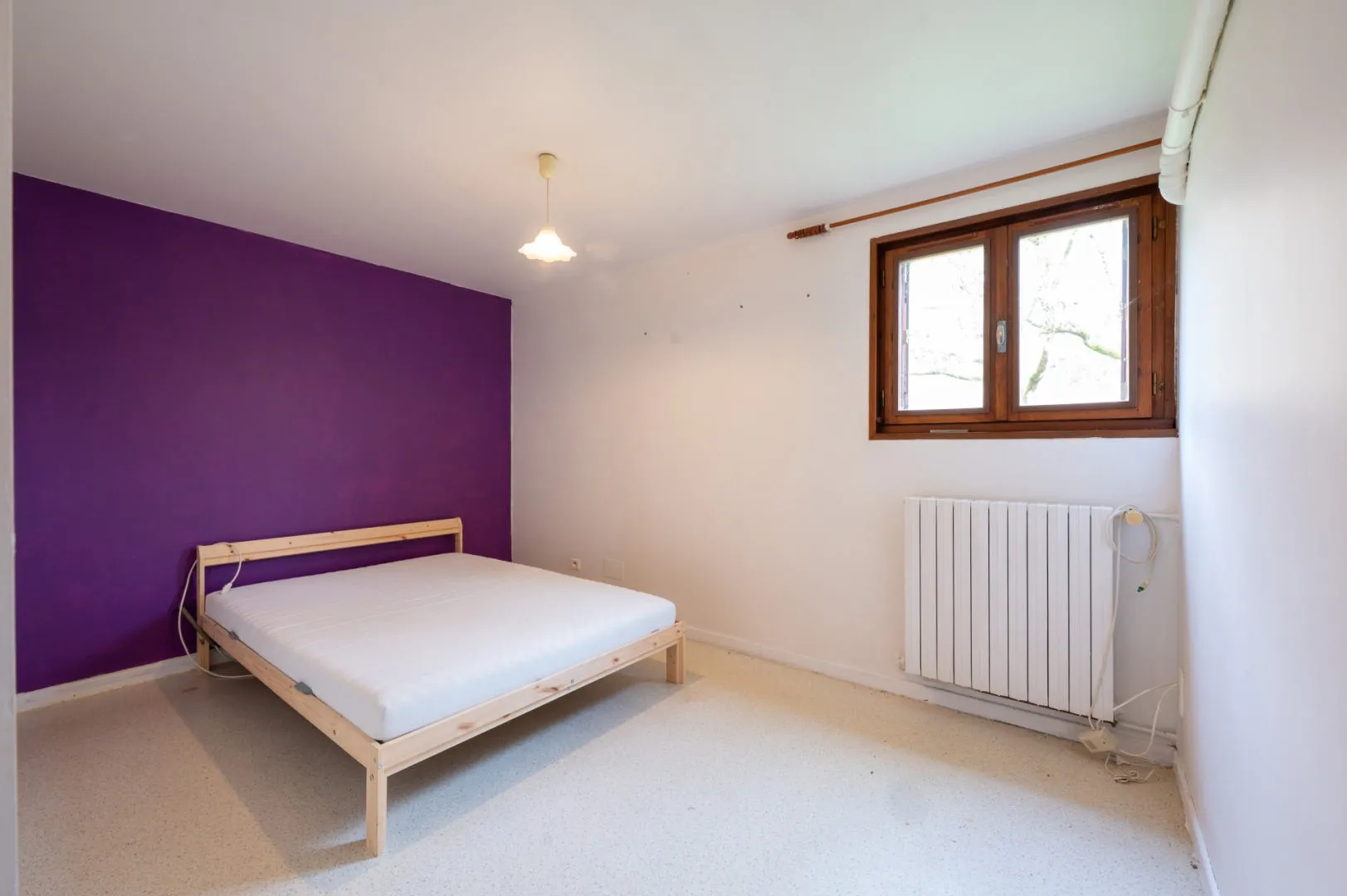 Expansive 5-Bedroom Home with Vast Grounds in Scenic Gourdon, France - View image 17 of 20