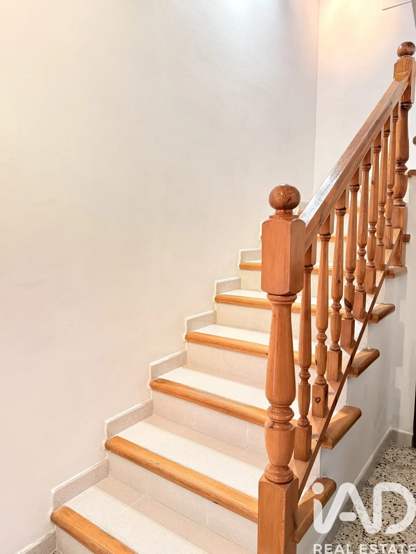 Spacious Family Home with Garden and Terrace in Santa Eulàlia de Ronçana - View image 32 of 36