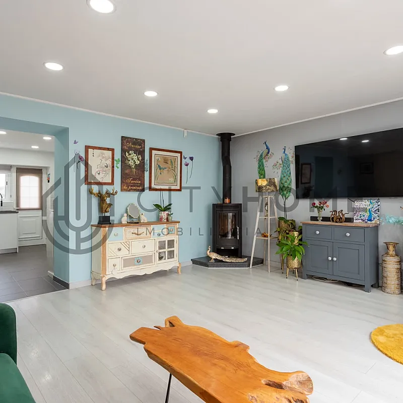 Furnished 2-Bedroom House with Pool and Garden in Portuguese Countryside