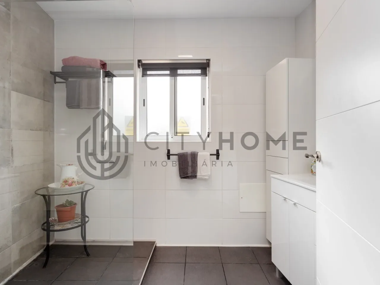 Furnished 2-Bedroom House with Pool and Garden in Portuguese Countryside - View image 15 of 34