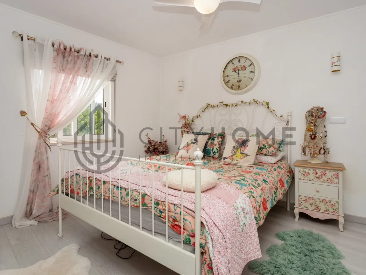 Furnished 2-Bedroom House with Pool and Garden in Portuguese Countryside - View image 17 of 34