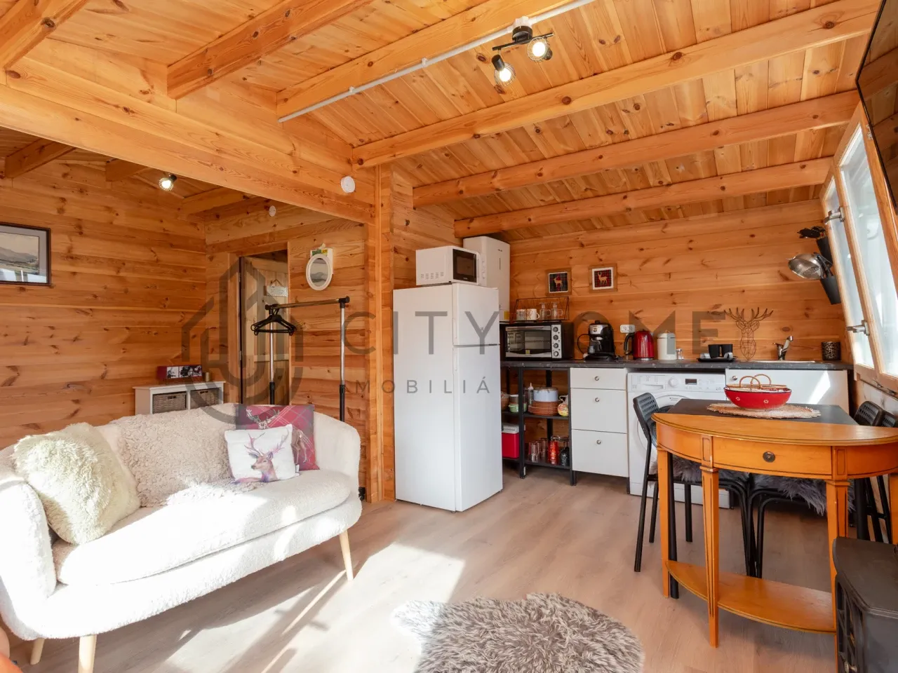 Furnished 2-Bedroom House with Pool and Garden in Portuguese Countryside - View image 23 of 34