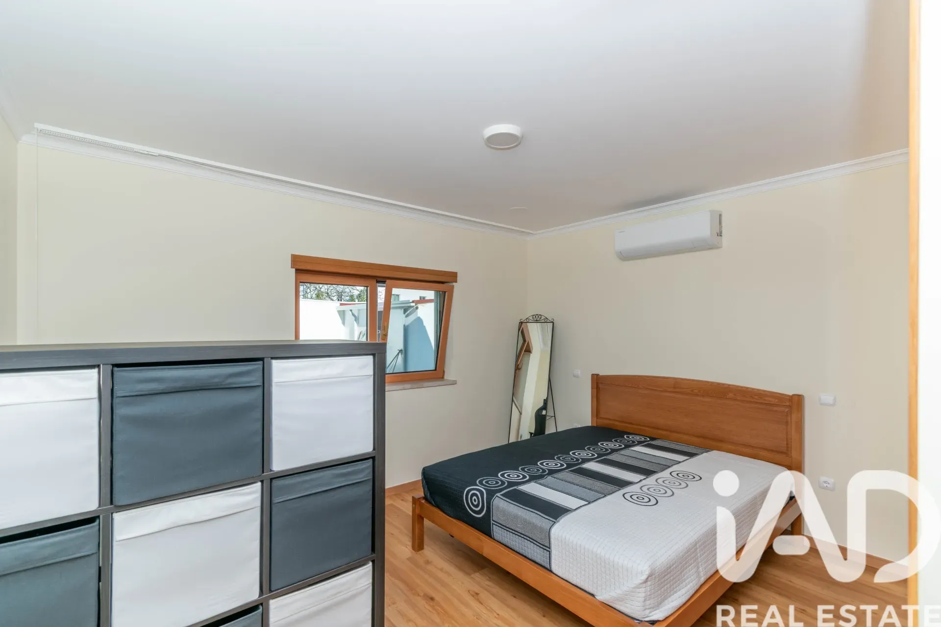 Modern Energy-Efficient 4-Bedroom House with Spacious Garden in Leiria, Portugal - View image 16 of 29