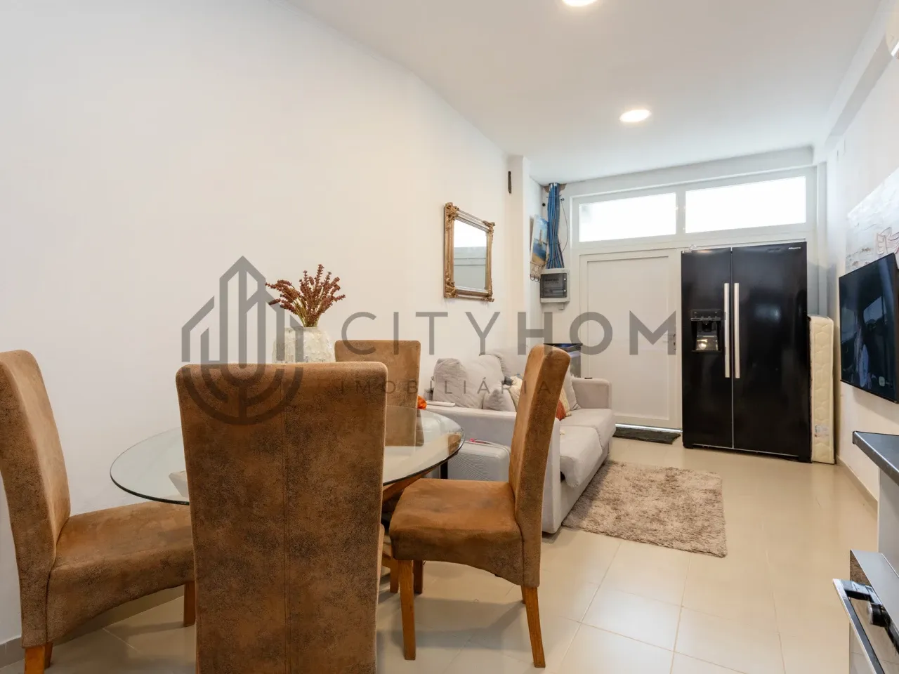 Portugal's Ferragudo: 3-Bedroom Townhouse with Balcony and Terrace - View image 48 of 57