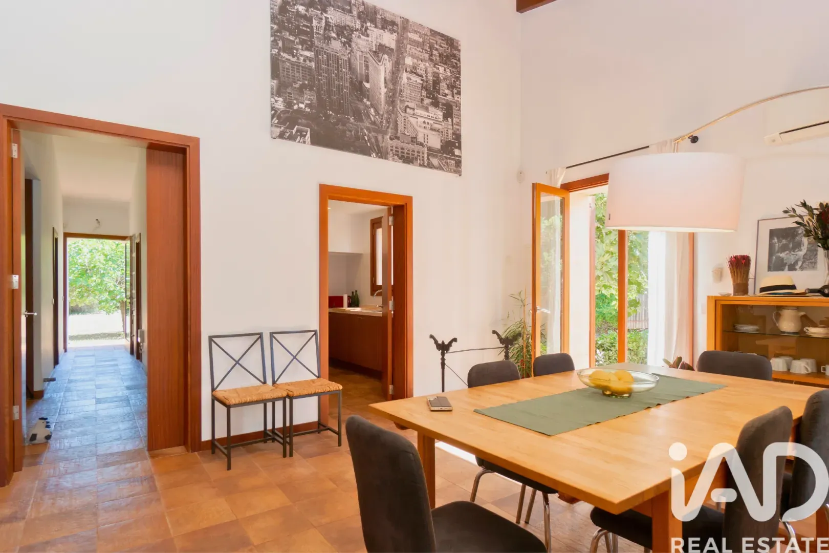 Modern 2-Bedroom House with Expansive Grounds and Pool in Campanet - View image 15 of 28