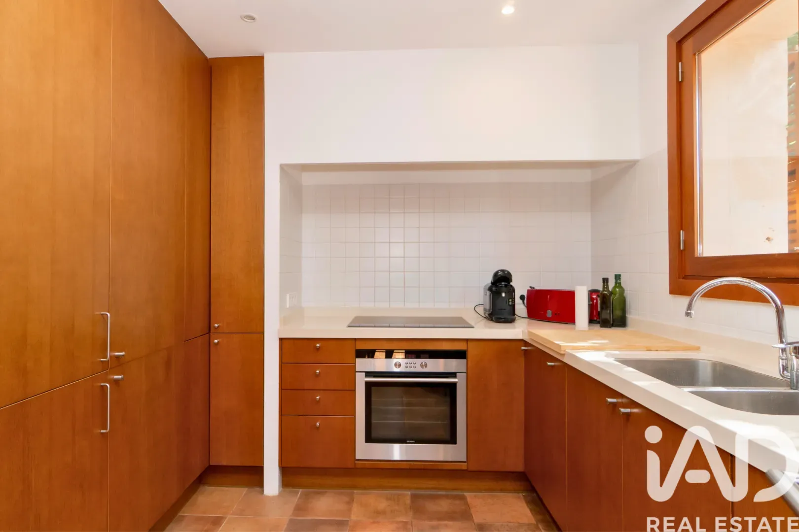 Modern 2-Bedroom House with Expansive Grounds and Pool in Campanet - View image 19 of 28