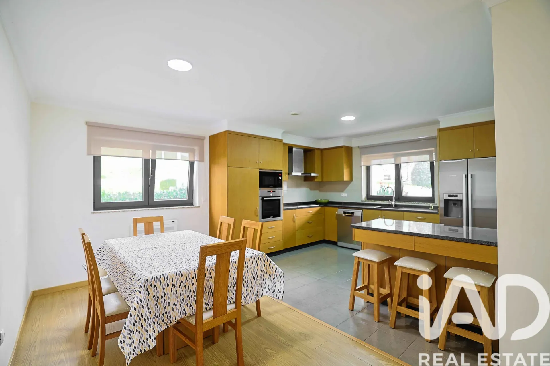 Contemporary 3-Bedroom House with Garden in Vila Nova de Cerveira, Portugal - View image 10 of 38