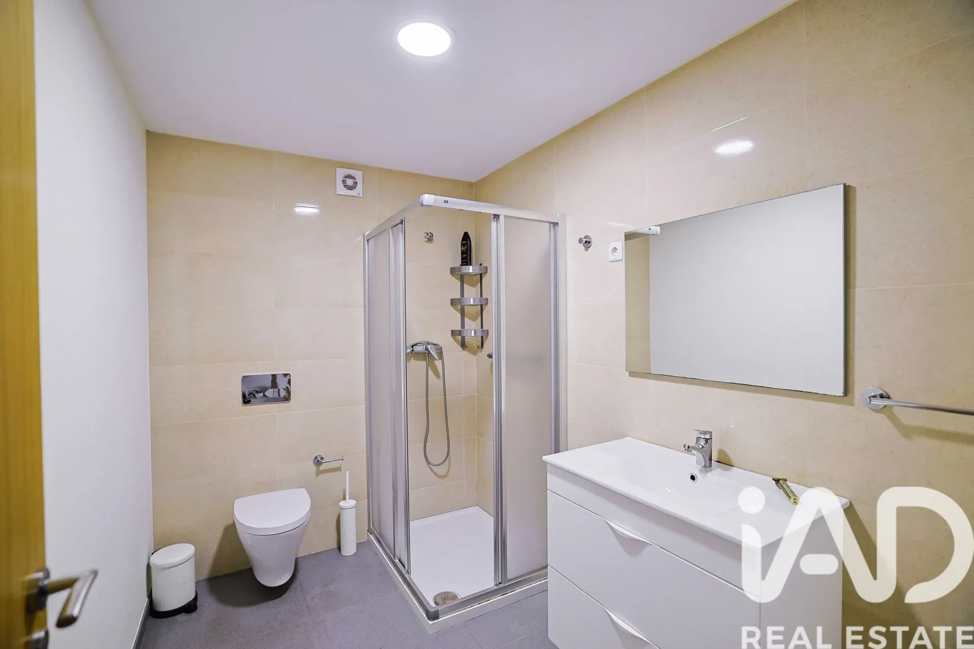 Contemporary 3-Bedroom House with Garden in Vila Nova de Cerveira, Portugal - View image 35 of 38