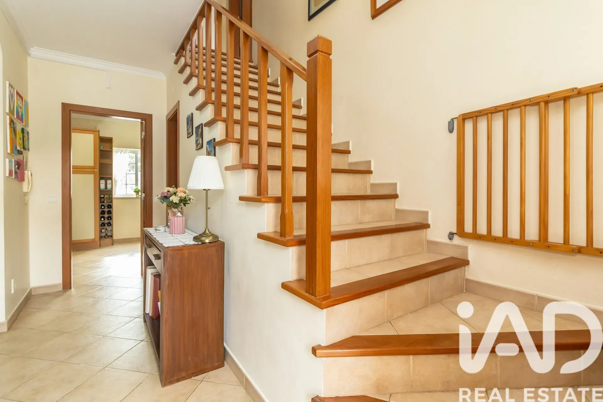 Contemporary 3-Bedroom House with Garden in Scenic Azeitão, Portugal - View image 6 of 40