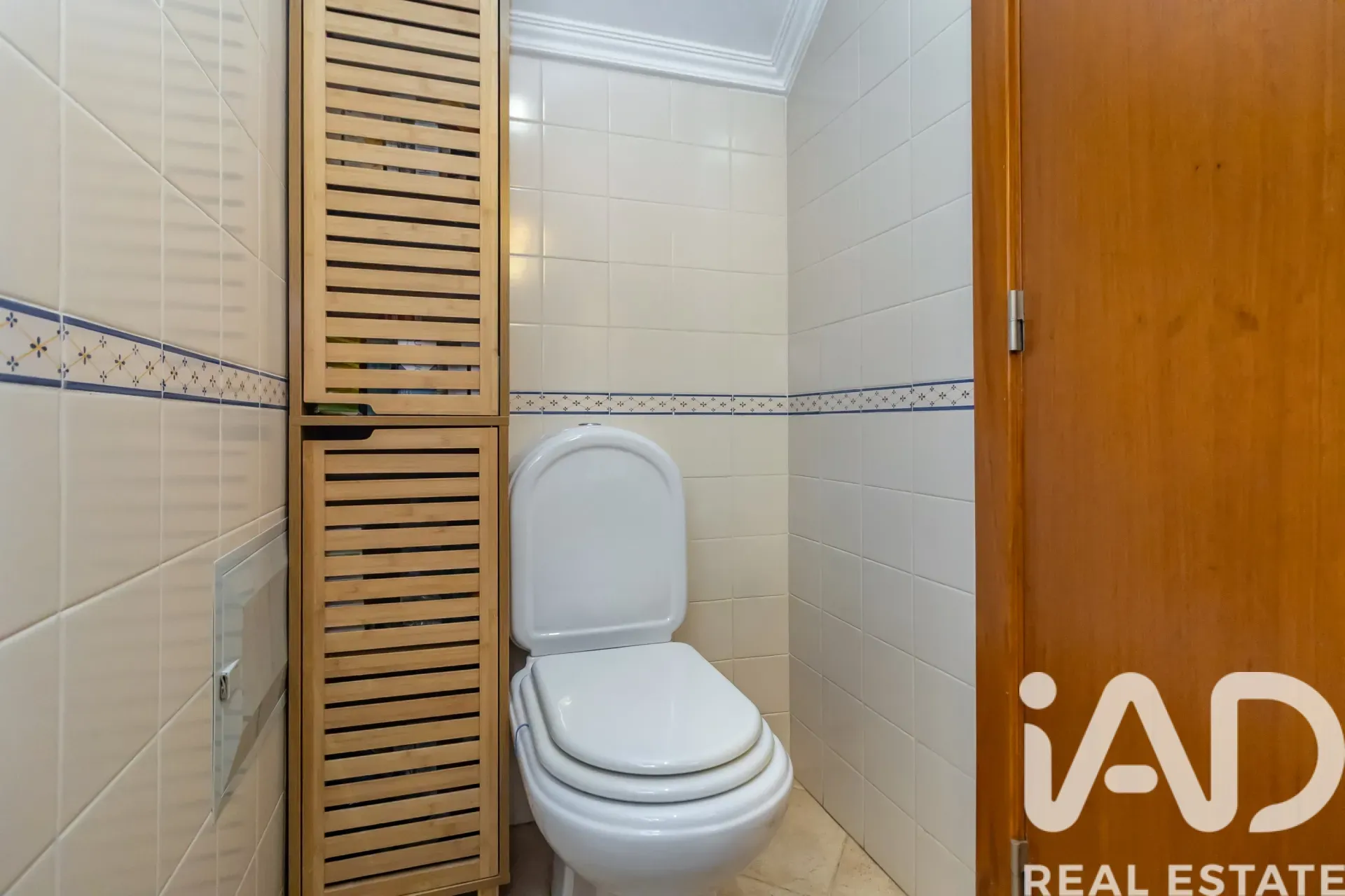 Contemporary 3-Bedroom House with Garden in Scenic Azeitão, Portugal - View image 22 of 40