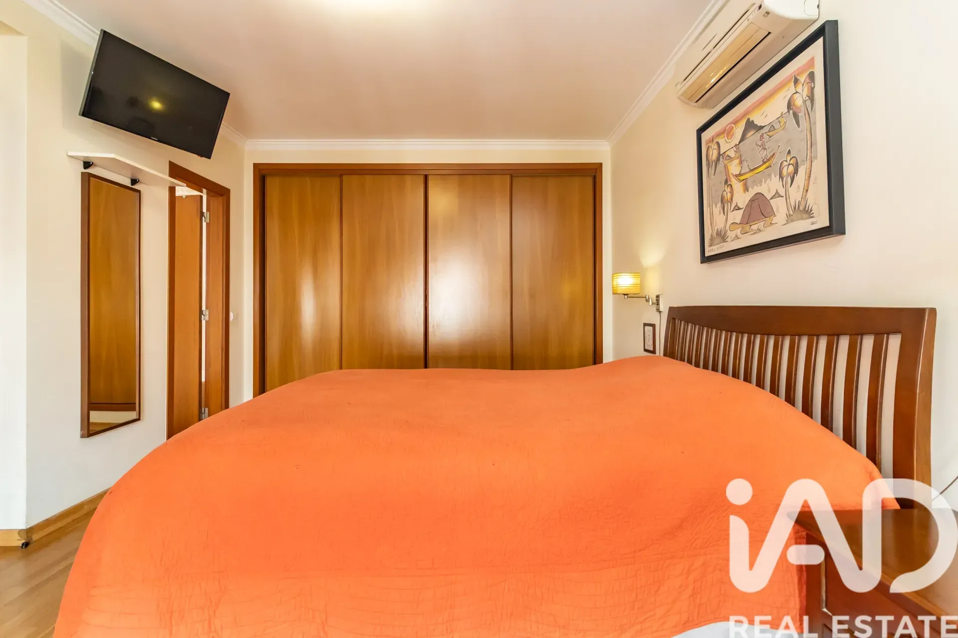 Contemporary 3-Bedroom House with Garden in Scenic Azeitão, Portugal - View image 28 of 40