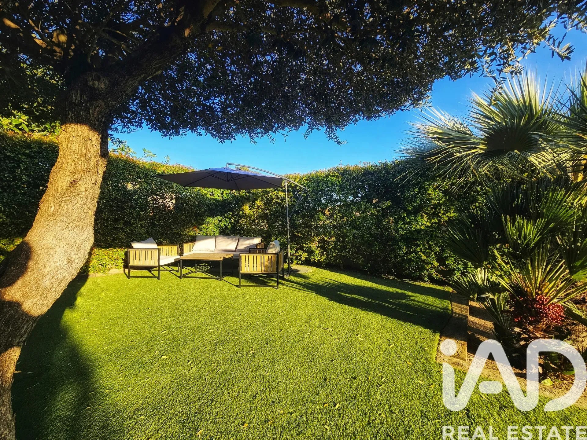 Contemporary 4-Bedroom House with Sea Views and Pool in Tarragona - View image 32 of 39