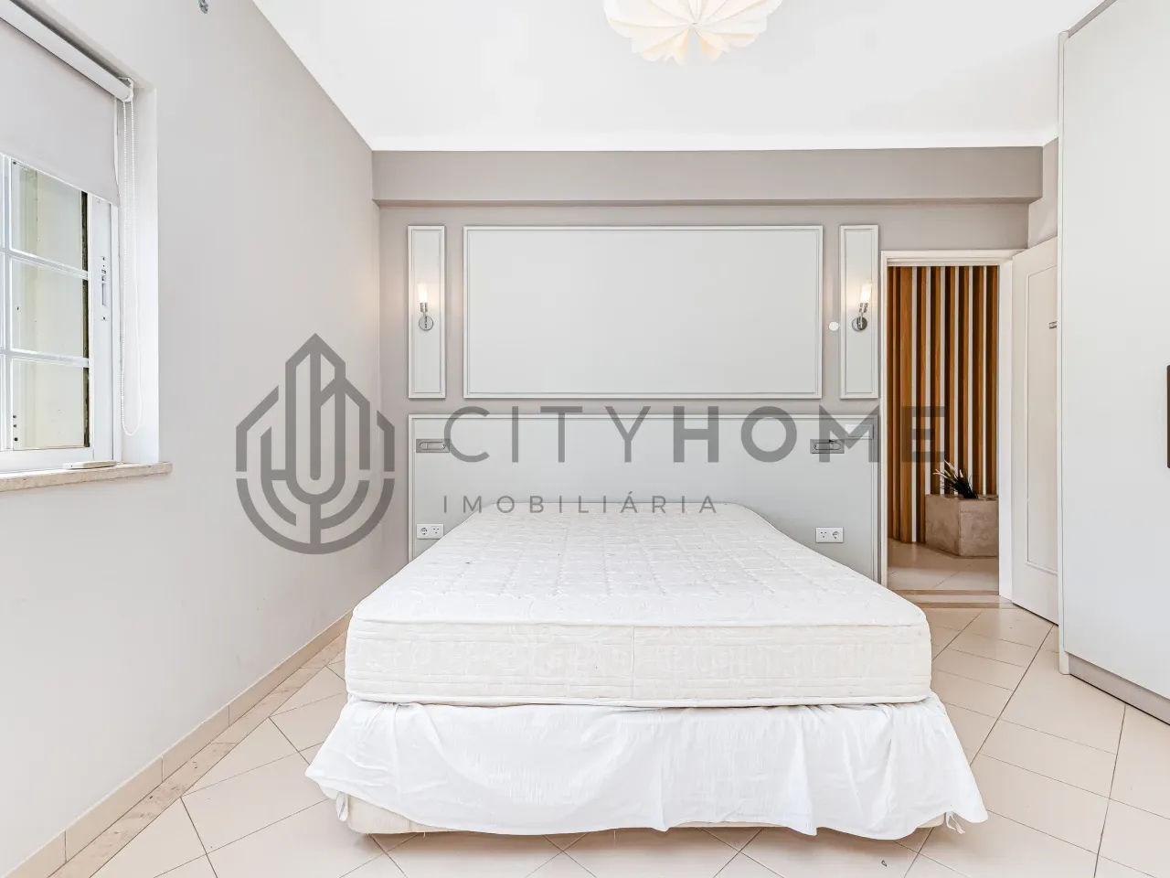 Contemporary 3-Bedroom House with Garden and Balcony in Tunes, Algarve - View image 11 of 25