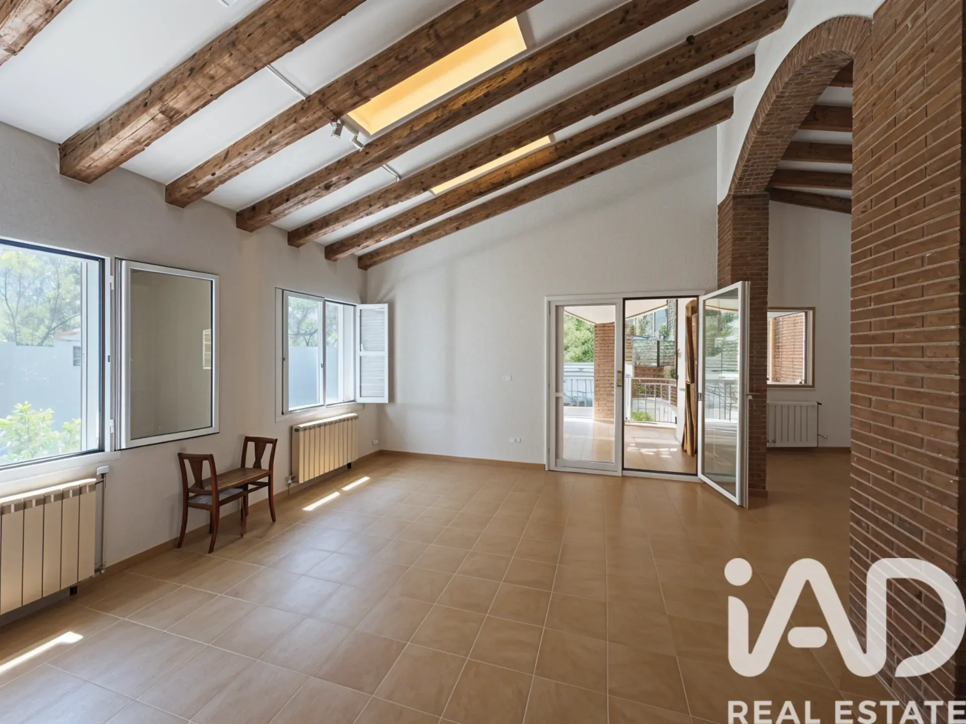4-Bedroom Family Home with Garden and Pool in Arbúcies, Spain - View image 12 of 40