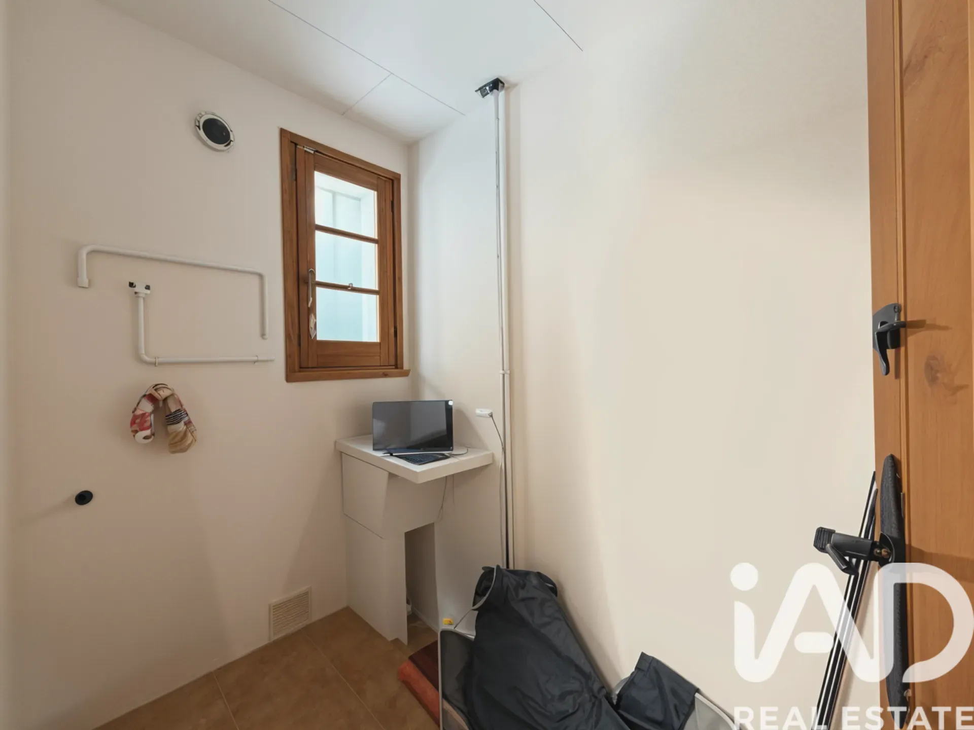 4-Bedroom Family Home with Garden and Pool in Arbúcies, Spain - View image 17 of 40