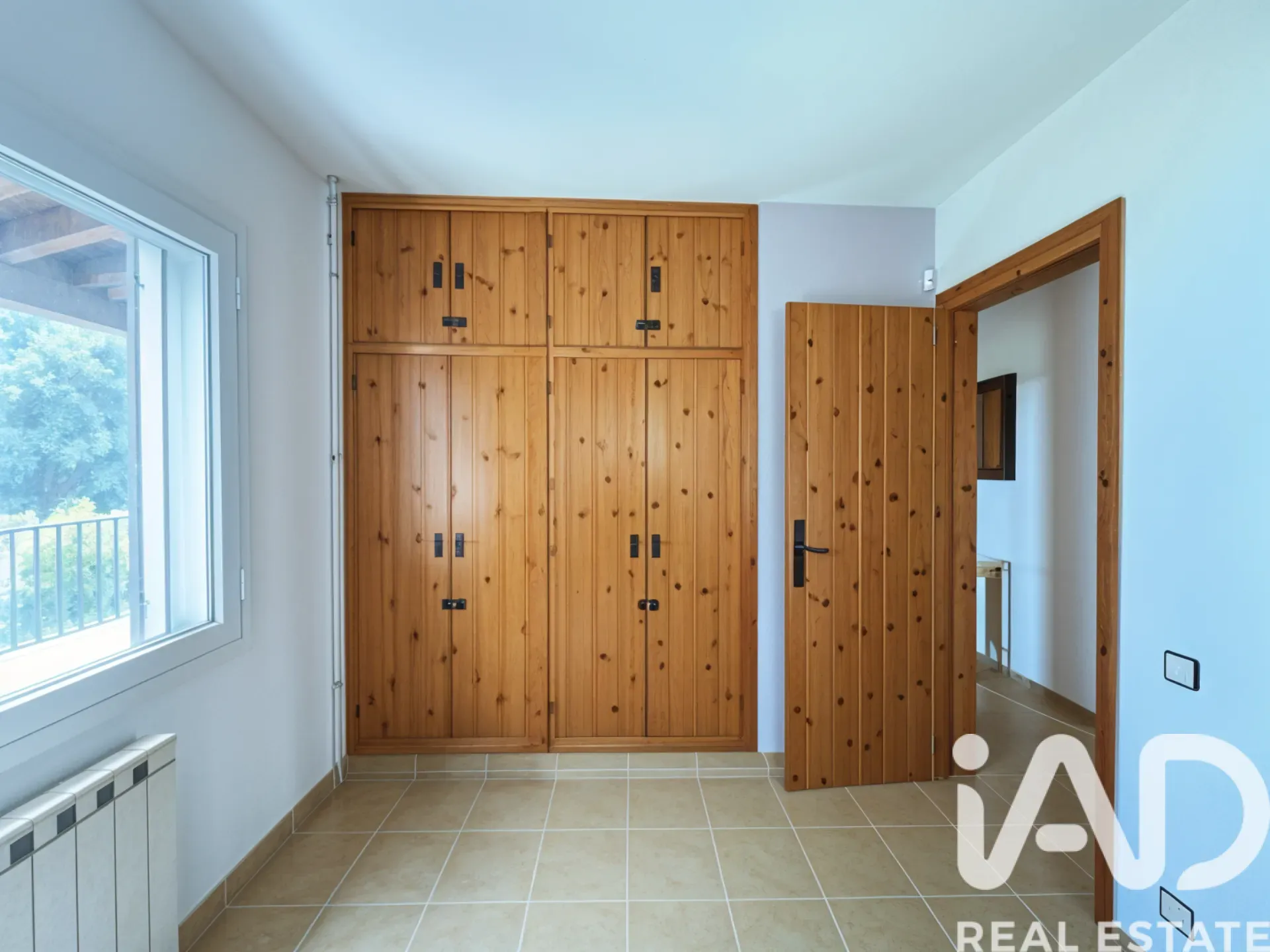 4-Bedroom Family Home with Garden and Pool in Arbúcies, Spain - View image 22 of 40