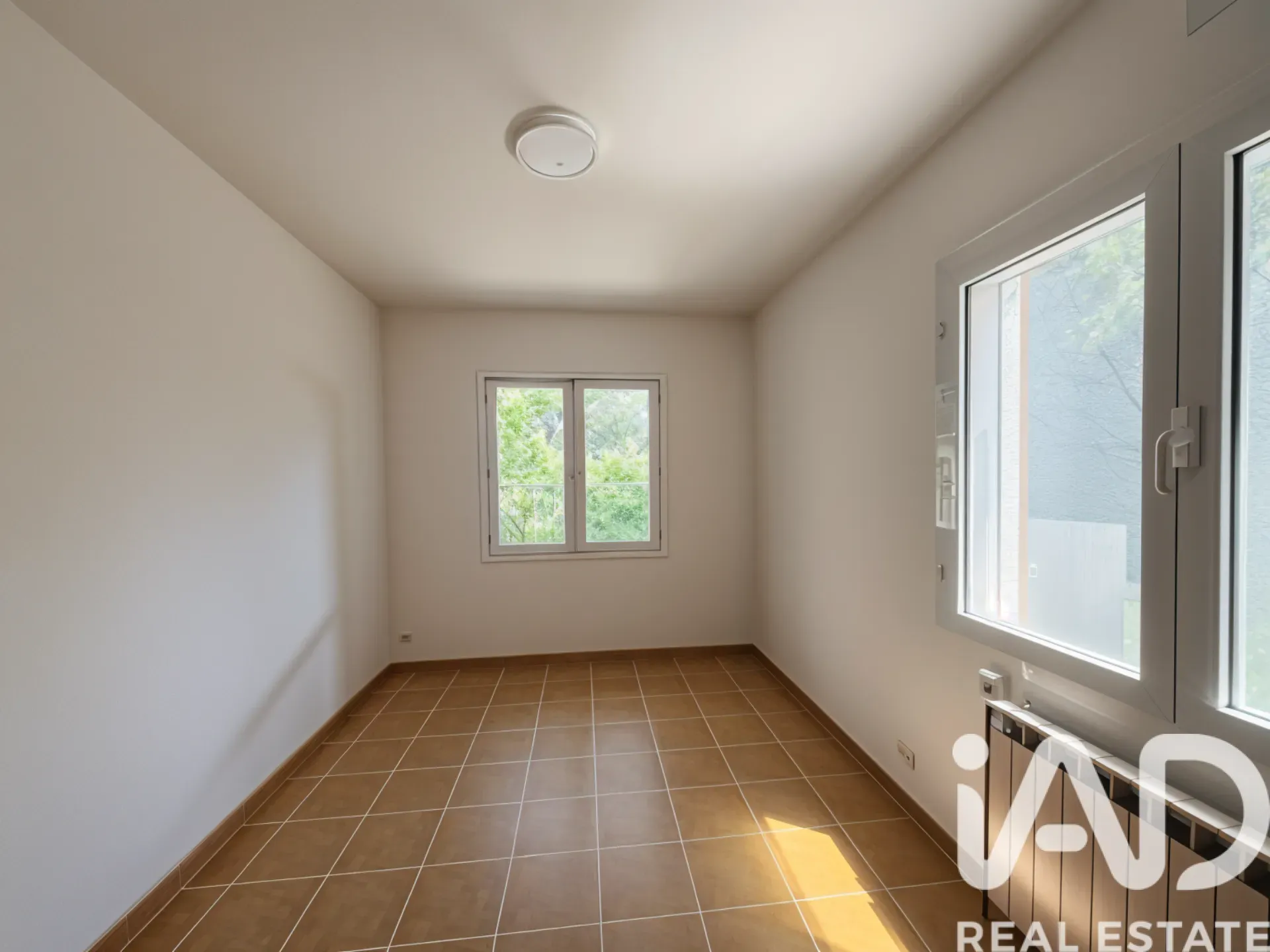 4-Bedroom Family Home with Garden and Pool in Arbúcies, Spain - View image 23 of 40