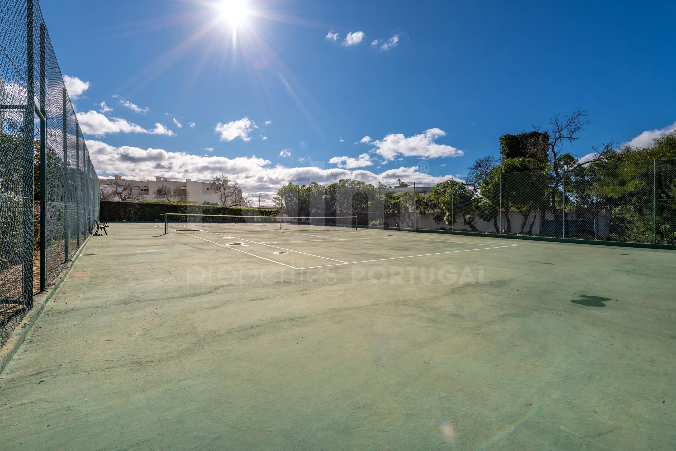 Lagoa Villa with Pool and Garden: Spacious 6-Bedroom Coastal Retreat - View image 58 of 70