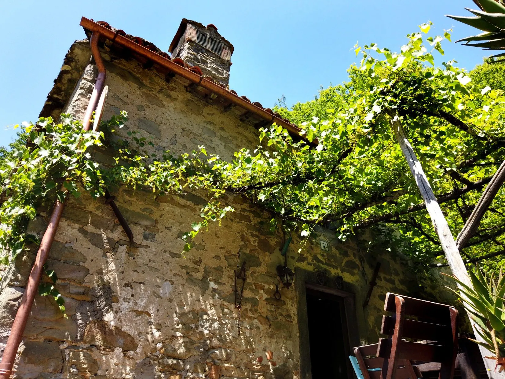 Historic Five-Bedroom Stone Mill with Pool in Garfagnana, Tuscany - View image 11 of 62