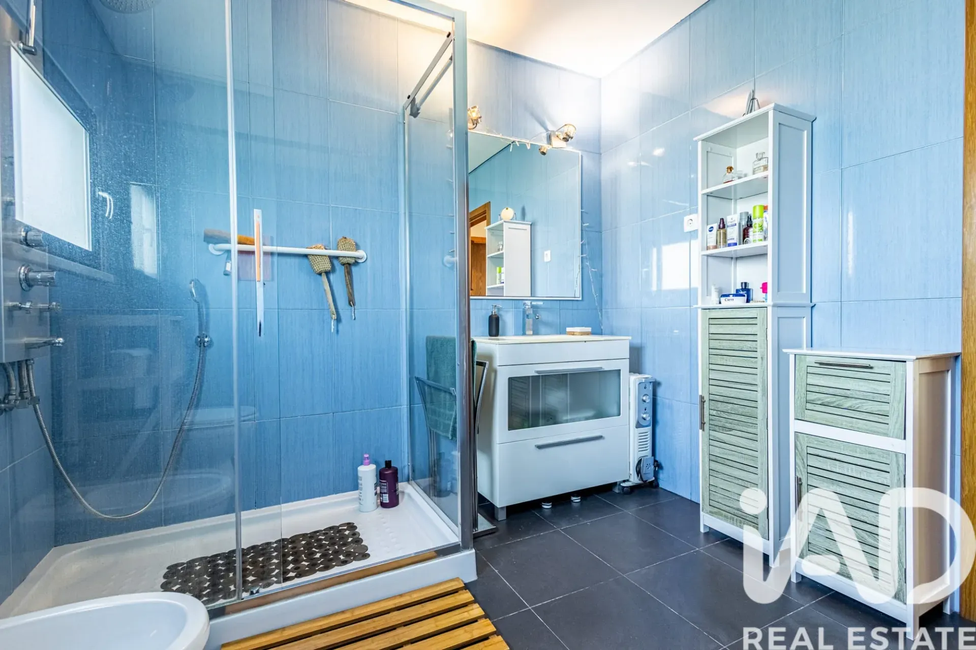 Contemporary 2-Bedroom House with Expansive Garden in Lourinhã, Portugal - View image 9 of 32