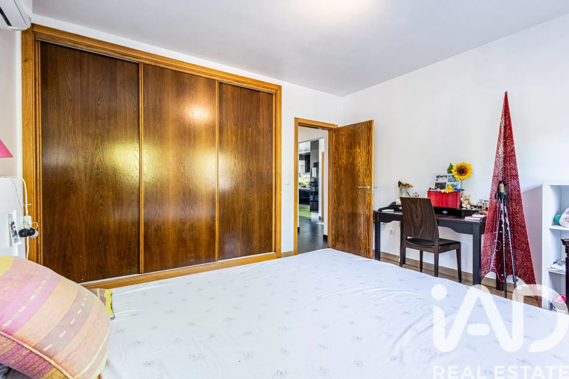 Contemporary 2-Bedroom House with Expansive Garden in Lourinhã, Portugal - View image 13 of 32