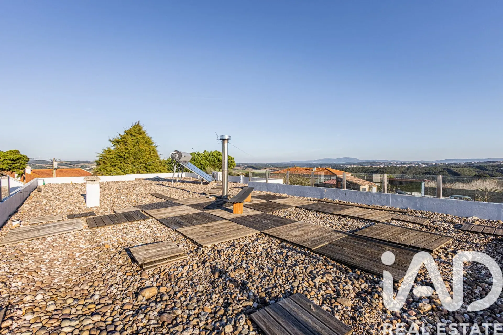 Contemporary 2-Bedroom House with Expansive Garden in Lourinhã, Portugal - View image 24 of 32