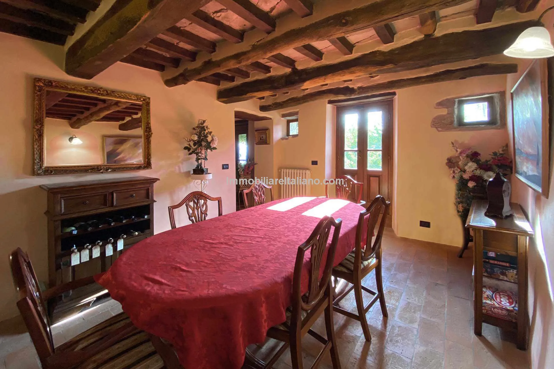 Restored Tuscan Farmhouse with Pool and Garden in Caprese Michelangelo - View image 54 of 89