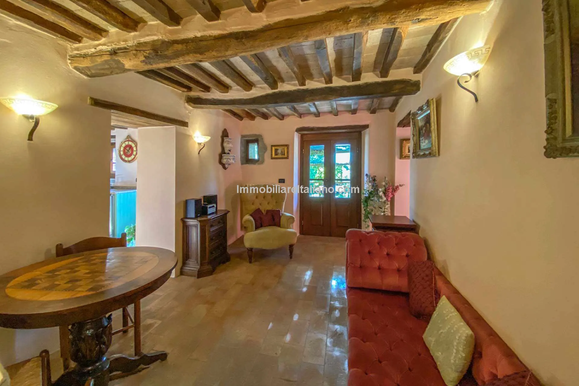 Restored Tuscan Farmhouse with Pool and Garden in Caprese Michelangelo - View image 56 of 89