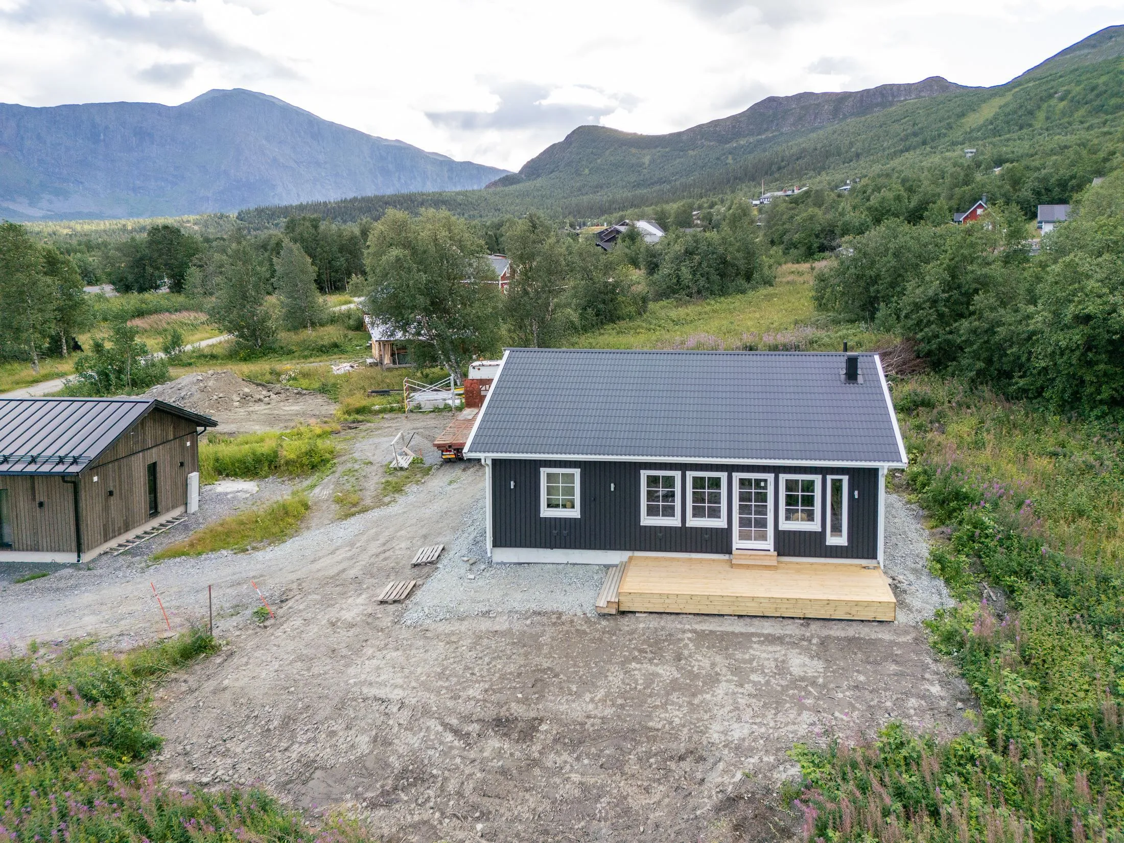 Contemporary 3-Bedroom Ski-In/Ski-Out House in Vilhelmina, Sweden - View image 19 of 22