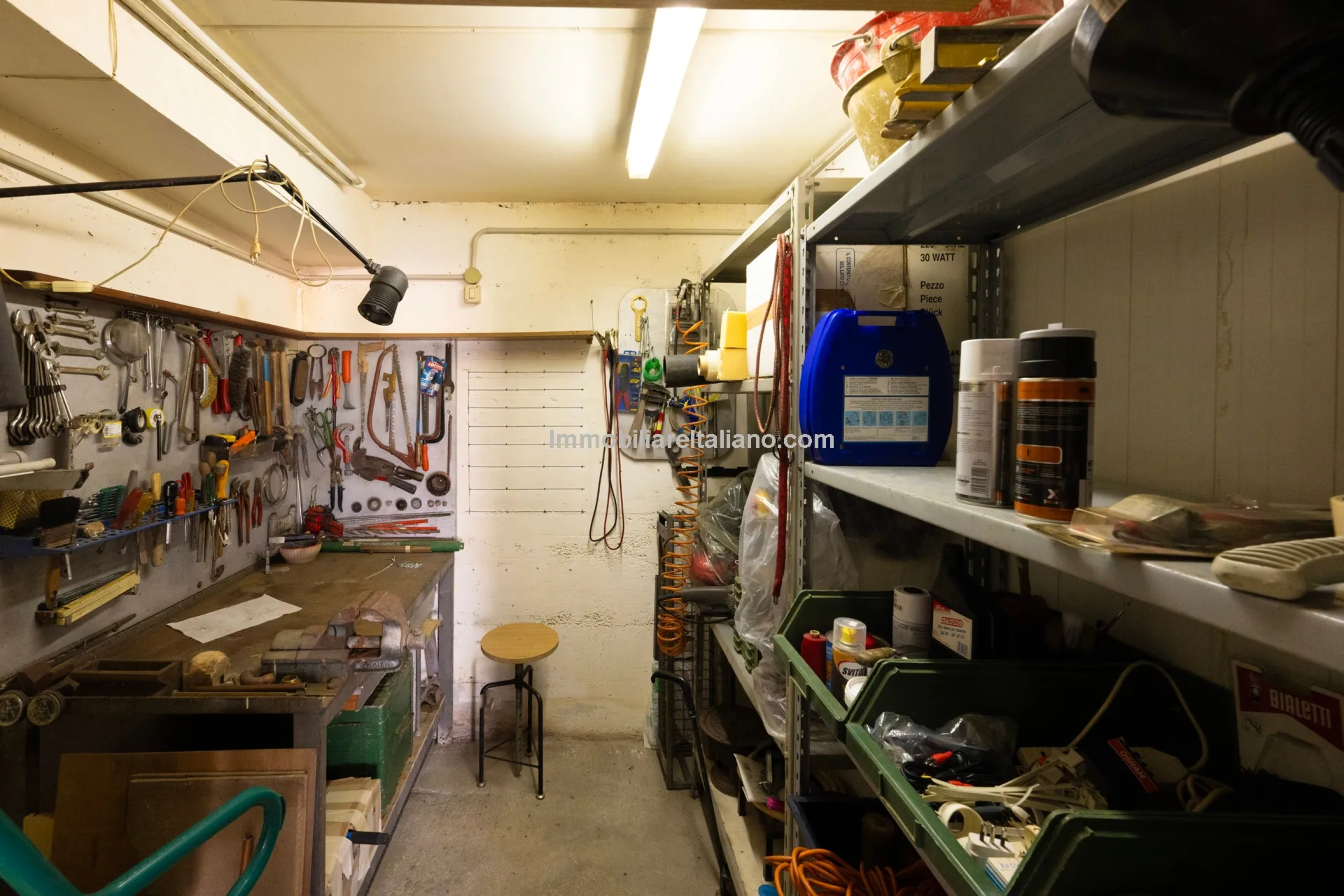 Tuscan Townhouse with Private Garden near Historic Anghiari Centre - View image 51 of 52