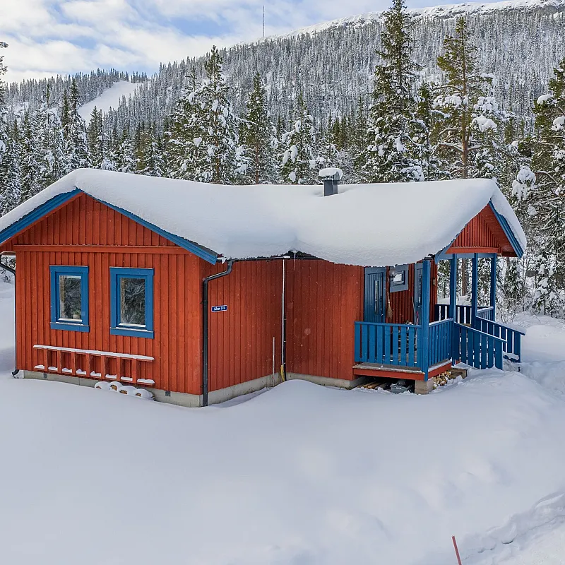 1970s Swedish Country House with Expansive Garden in Funäsdalen