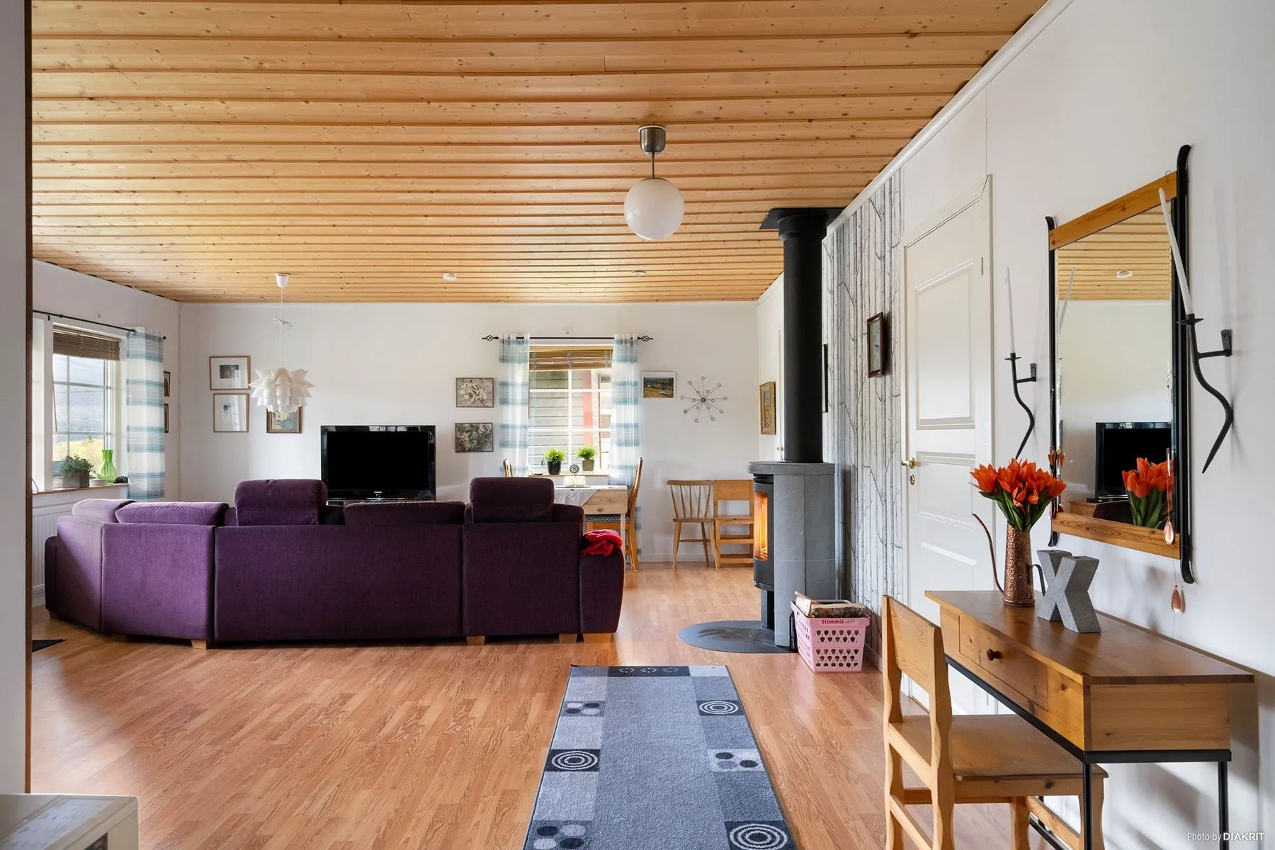 2008 Country House with Expansive Gardens in Tärnaby Sweden - View image 13 of 27