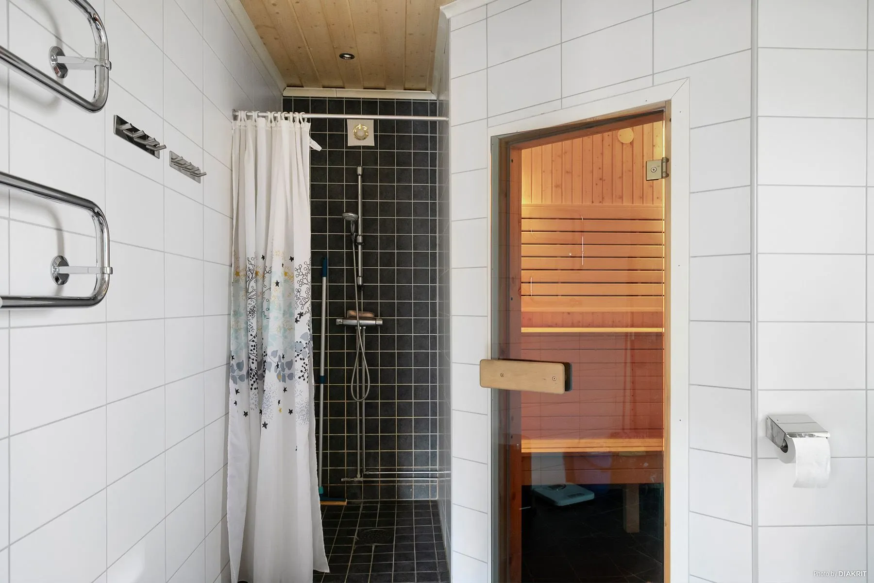 2008 Country House with Expansive Gardens in Tärnaby Sweden - View image 17 of 27