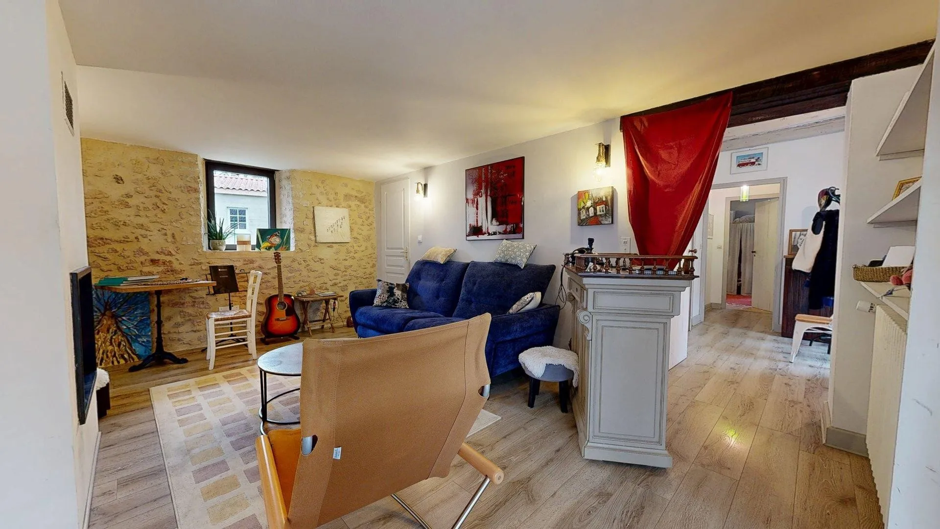 Historic 9-Bedroom Estate with Guesthouses in Dordogne's Périgord Noir - View image 7 of 50