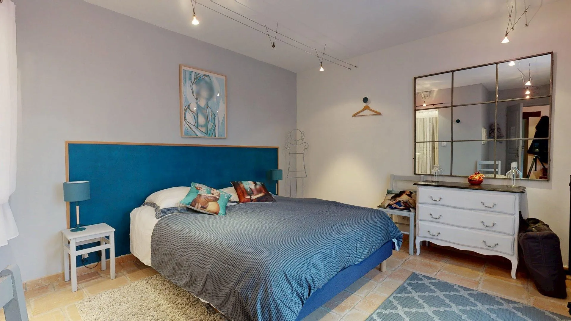 Historic 9-Bedroom Estate with Guesthouses in Dordogne's Périgord Noir - View image 11 of 50