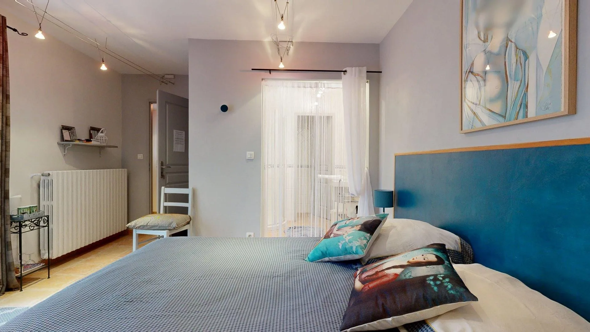 Historic 9-Bedroom Estate with Guesthouses in Dordogne's Périgord Noir - View image 13 of 50