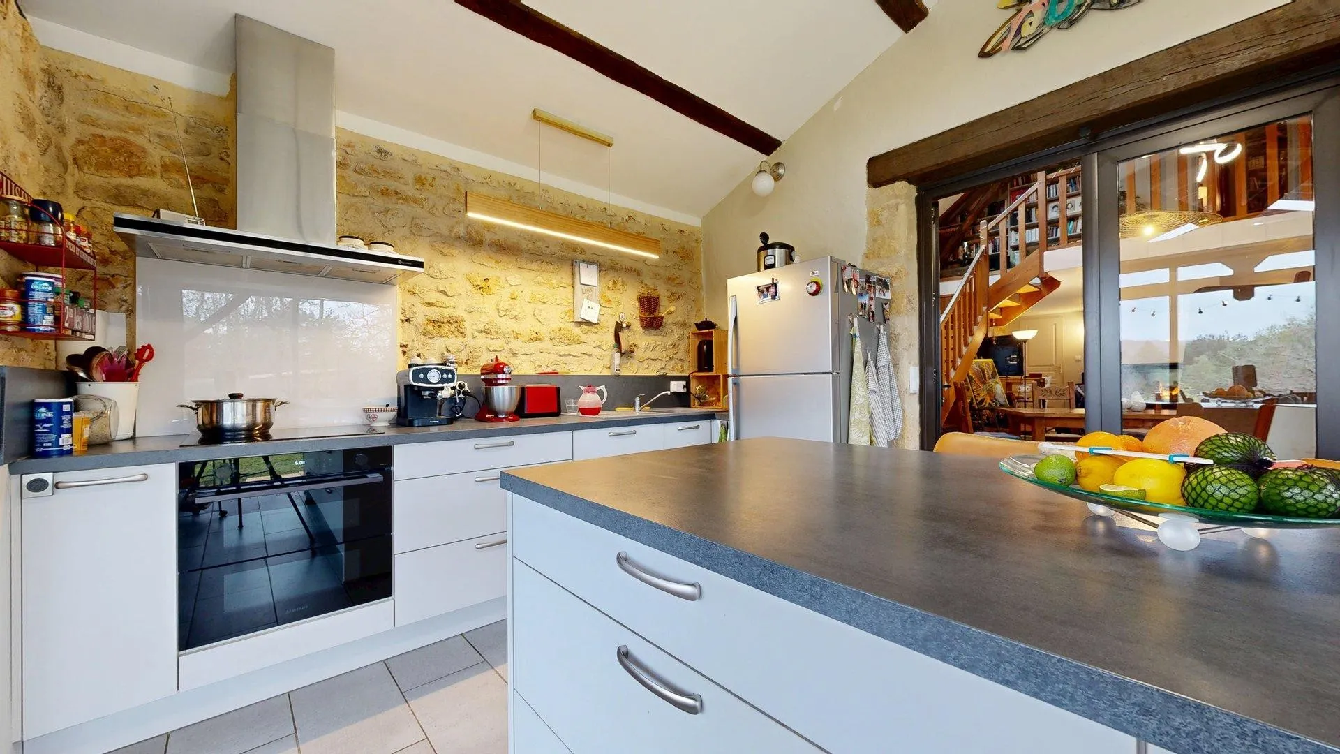 Historic 9-Bedroom Estate with Guesthouses in Dordogne's Périgord Noir - View image 44 of 50