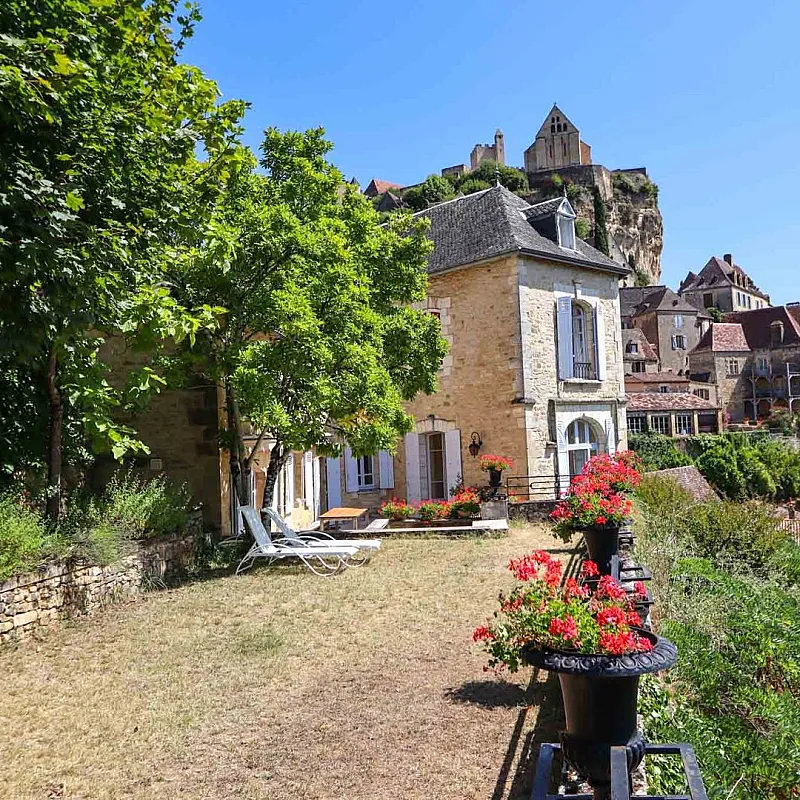 Historic 7-Bedroom House Overlooking Dordogne River in Beynac-et-Cazenac