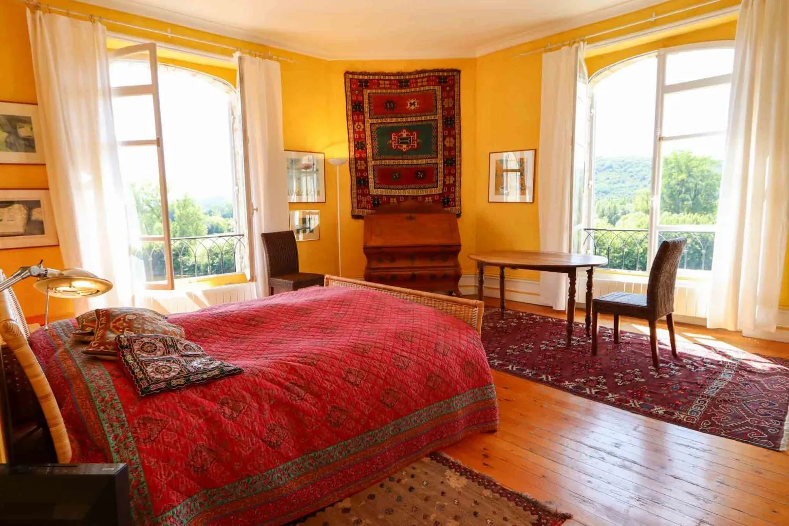 Historic 7-Bedroom House Overlooking Dordogne River in Beynac-et-Cazenac - View image 6 of 40