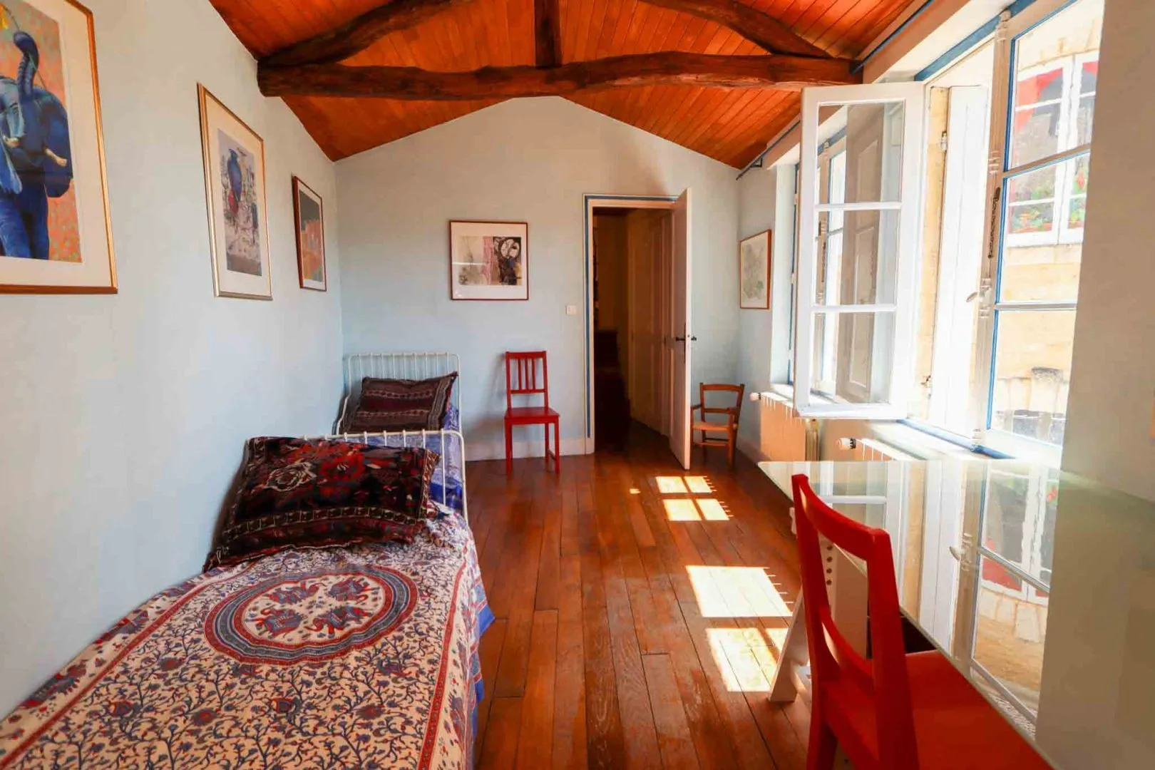 Historic 7-Bedroom House Overlooking Dordogne River in Beynac-et-Cazenac - View image 35 of 40