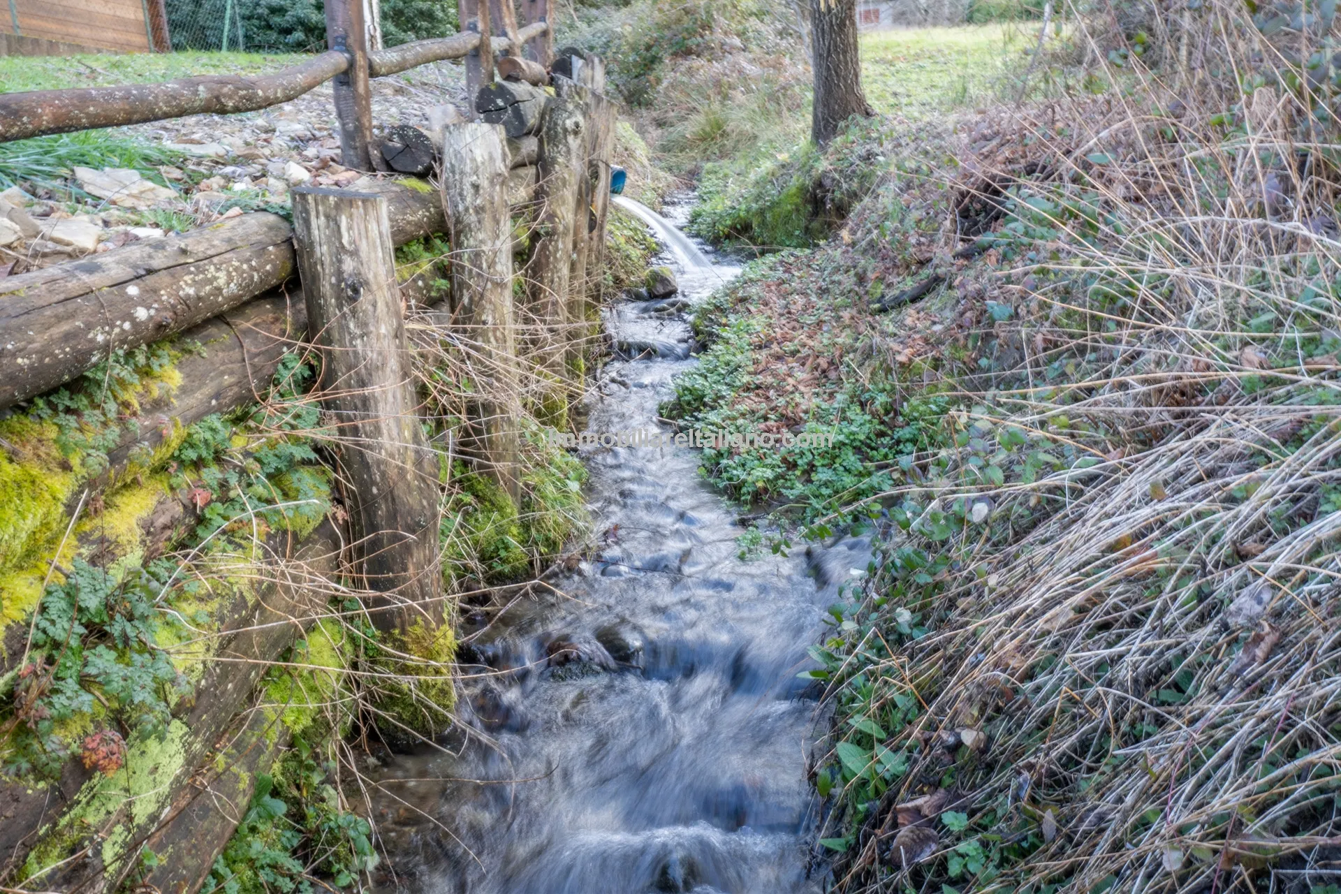 3-Bedroom Villa with Private Garden in Tuscany's Scenic Countryside - View image 12 of 37