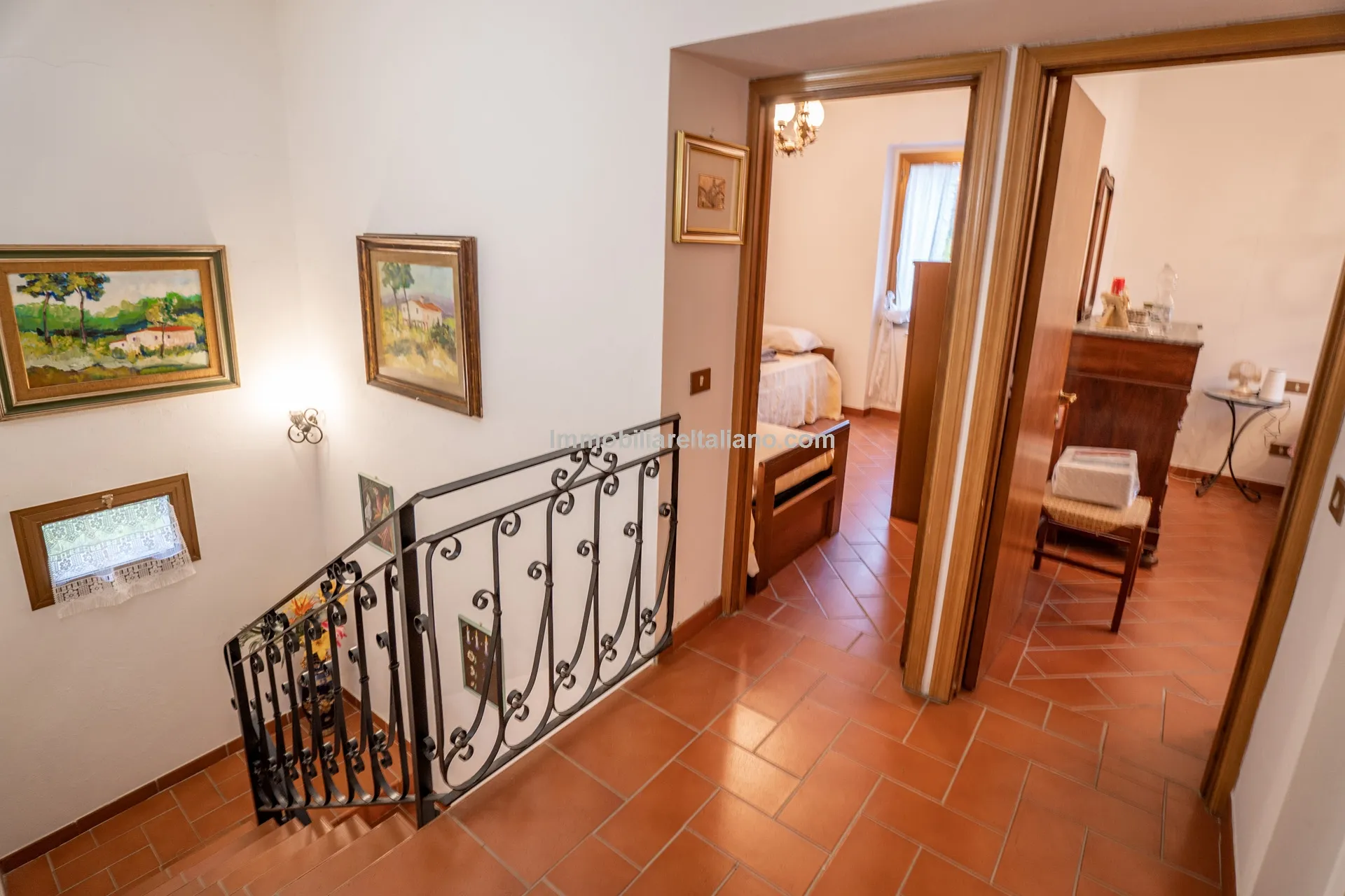 3-Bedroom Villa with Private Garden in Tuscany's Scenic Countryside - View image 33 of 37