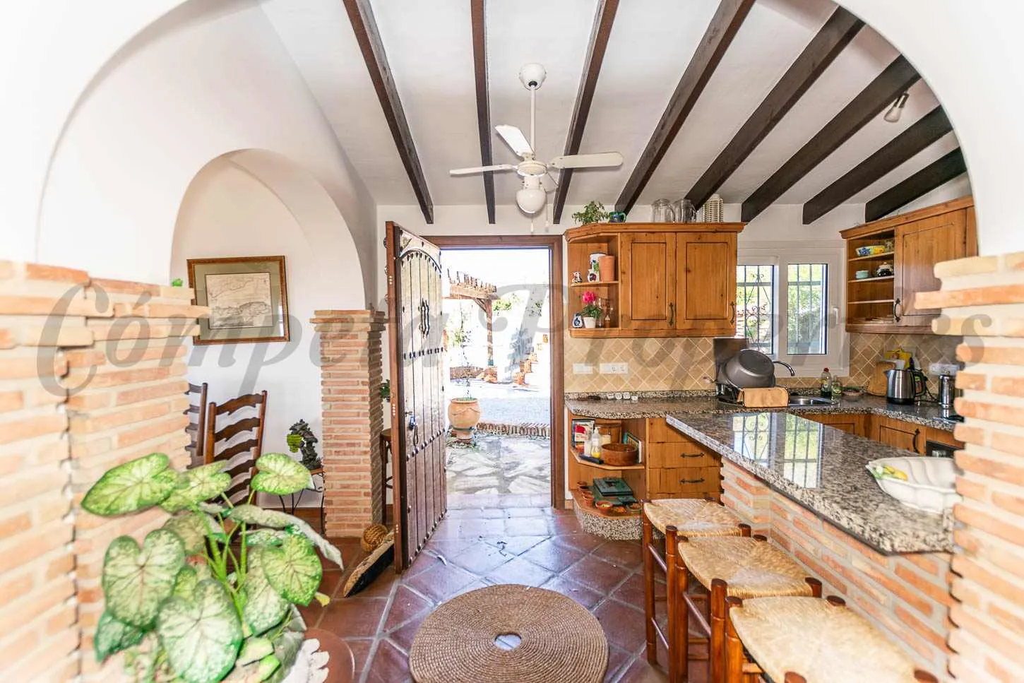 3-Bedroom Country House with Pool and Garden in Cómpeta, Andalucia - View image 9 of 18