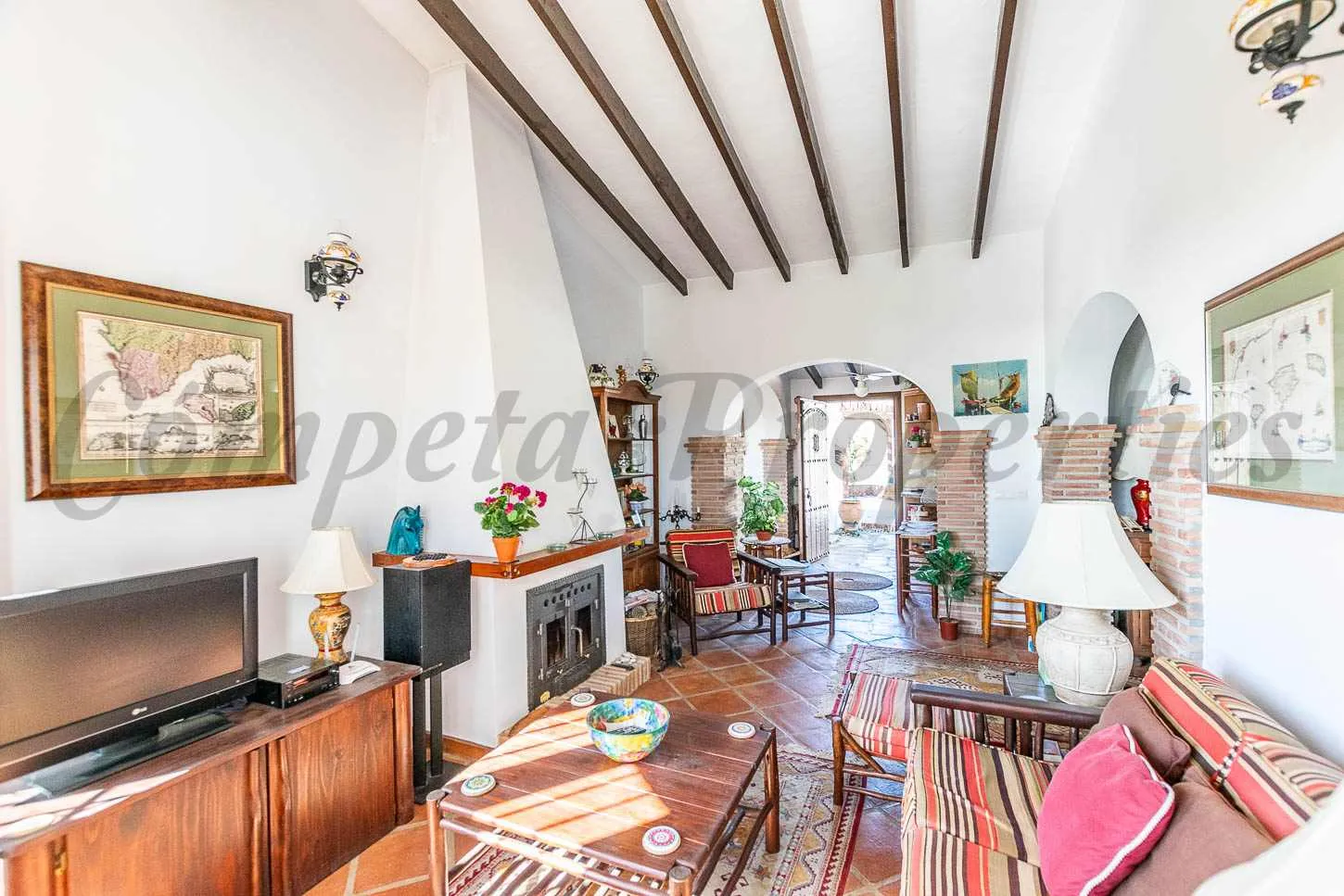 3-Bedroom Country House with Pool and Garden in Cómpeta, Andalucia - View image 12 of 18