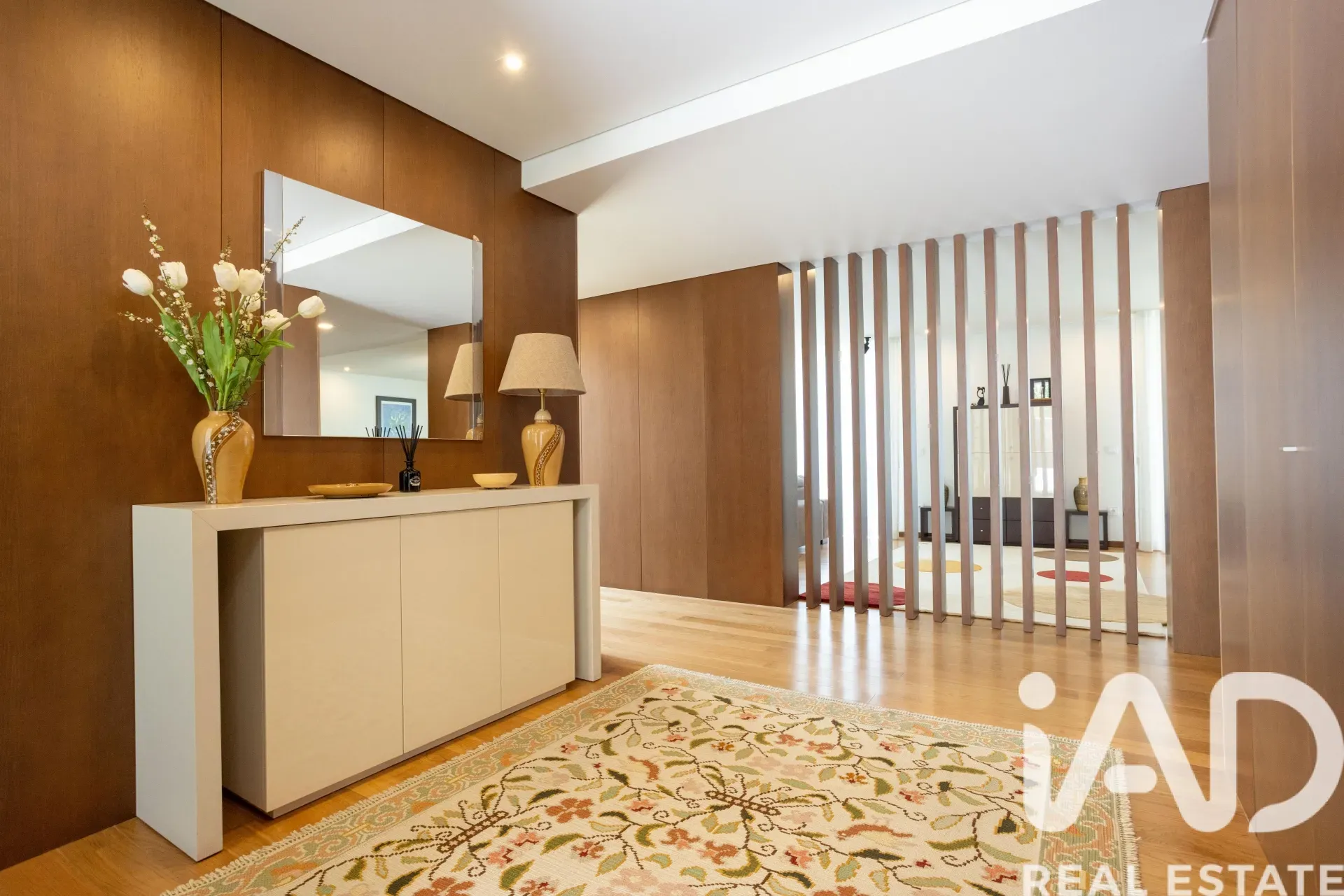 Contemporary 3-Bedroom House with Pool and Garden in Santo Tirso, Portugal - View image 19 of 38